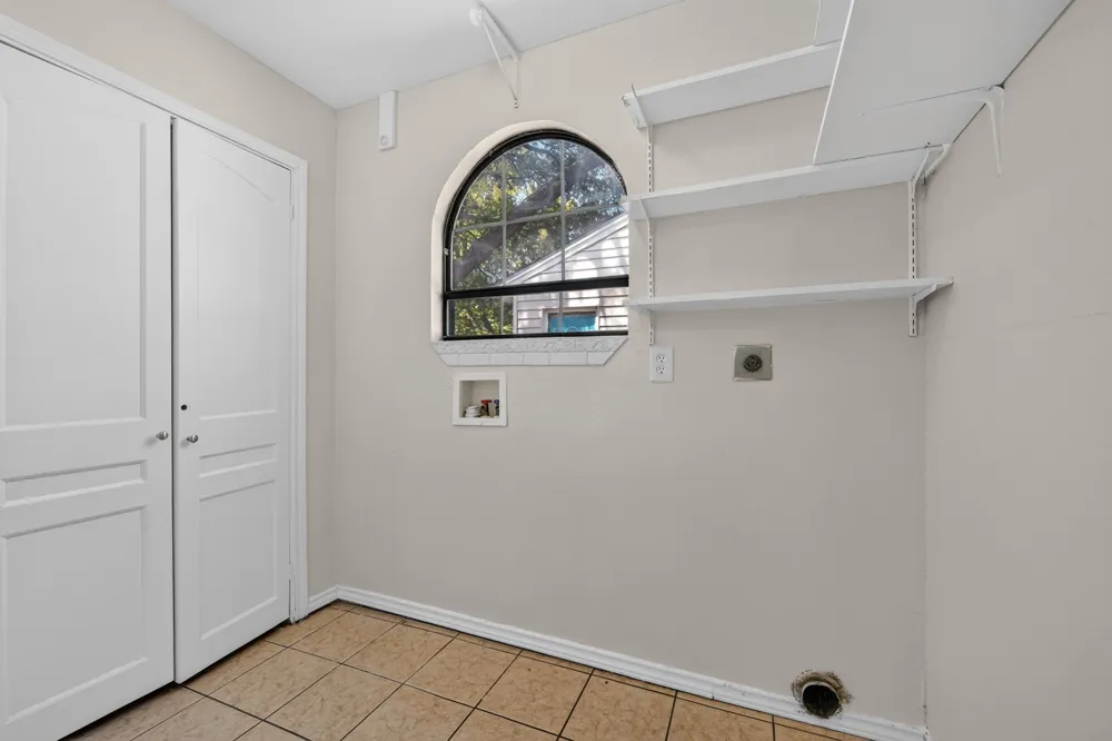 2358 Norwood Drive Dallas, TX 75228