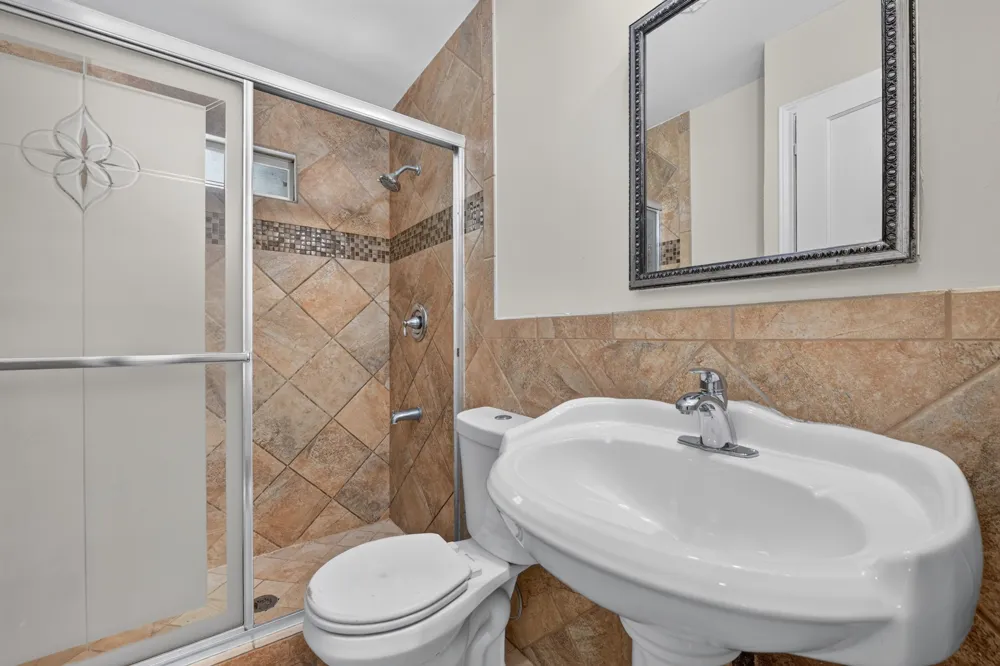 2358 Norwood Drive Dallas, TX 75228