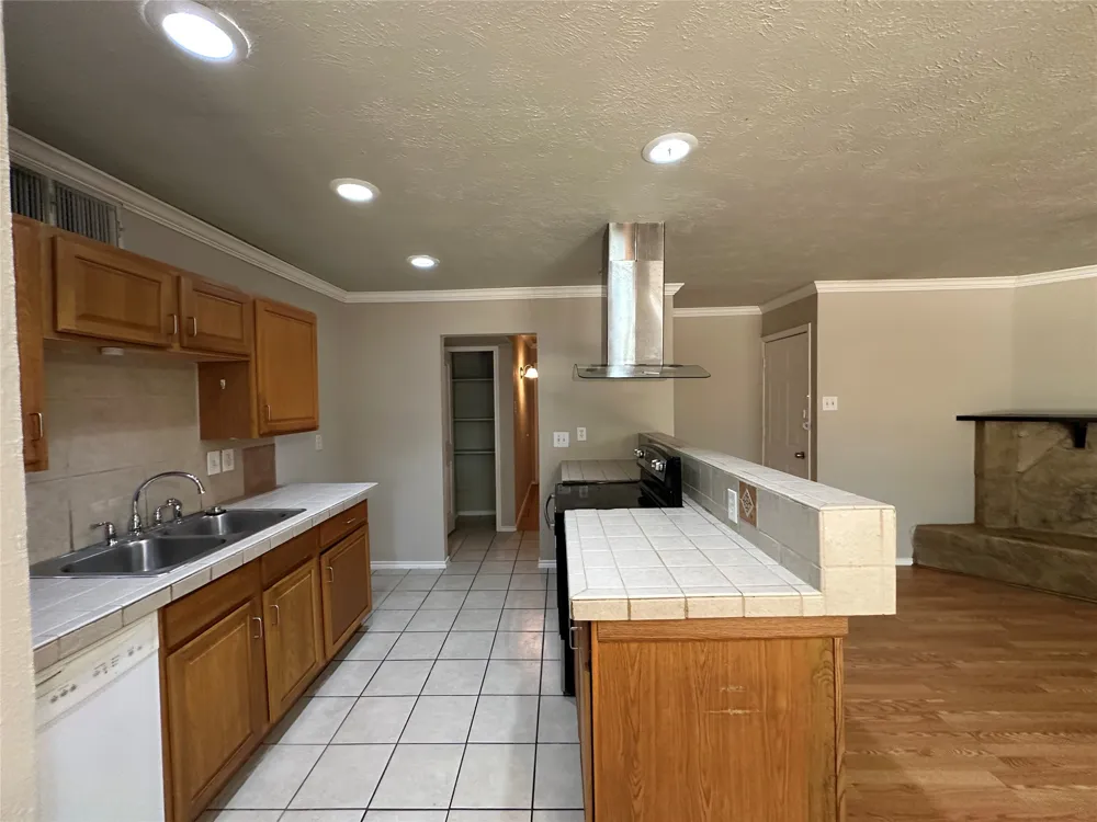563 Oldbridge Drive Allen, TX 75002