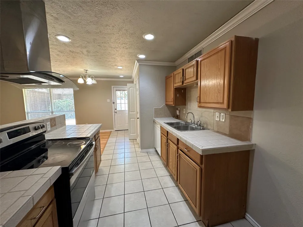 563 Oldbridge Drive Allen, TX 75002
