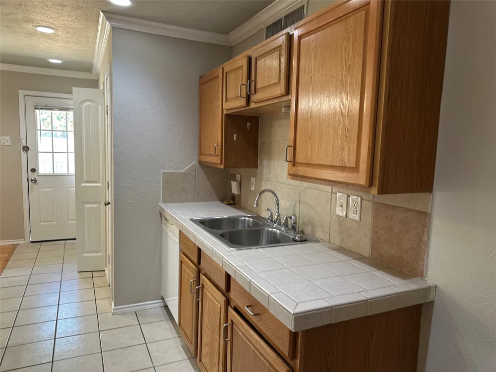 563 Oldbridge Drive Allen, TX 75002