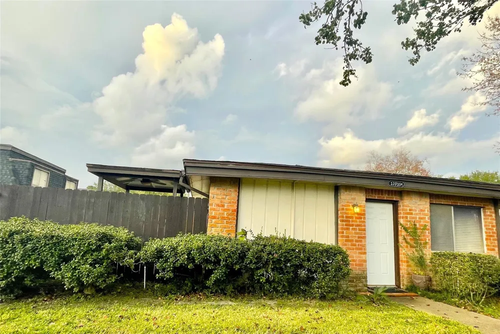 12010 Mighty Oak Drive #A Houston, TX 77066