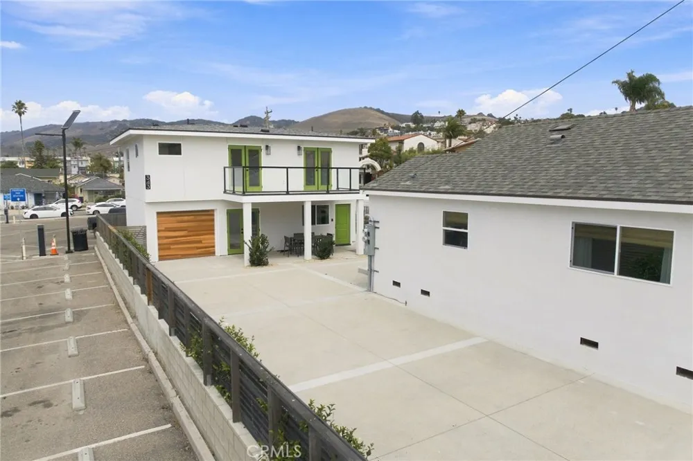 341 Main Pismo Beach, CA 93449