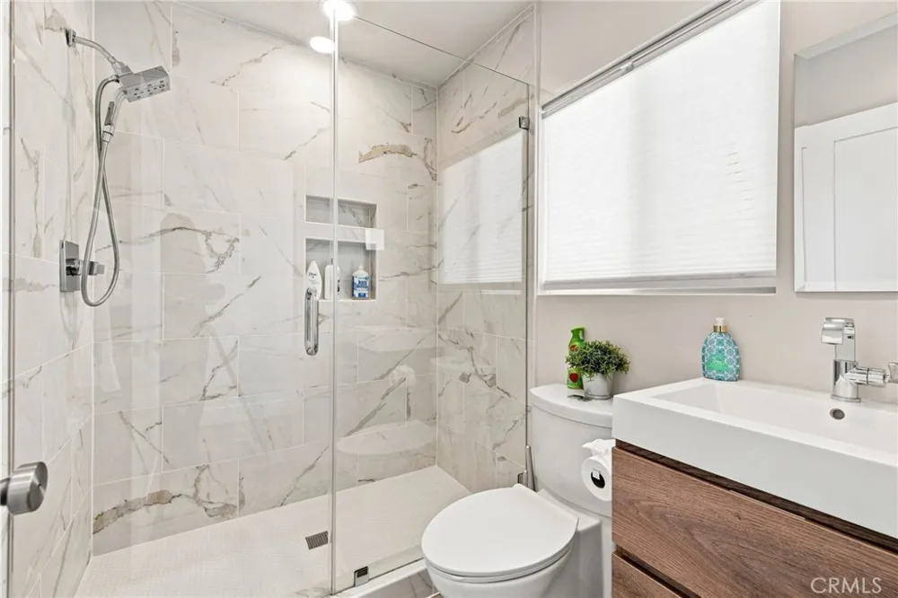 341 Main Pismo Beach, CA 93449