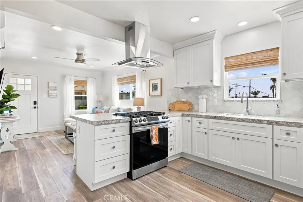 341 Main Pismo Beach, CA 93449