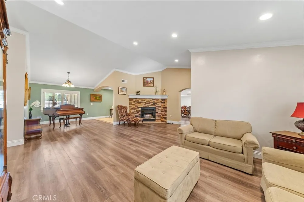 17945 Copper Queen Perris, CA 92570
