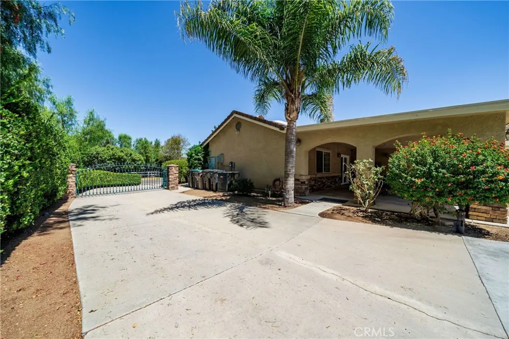 17945 Copper Queen Perris, CA 92570