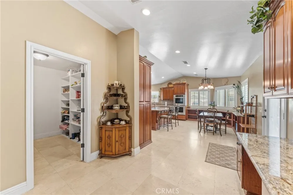 17945 Copper Queen Perris, CA 92570