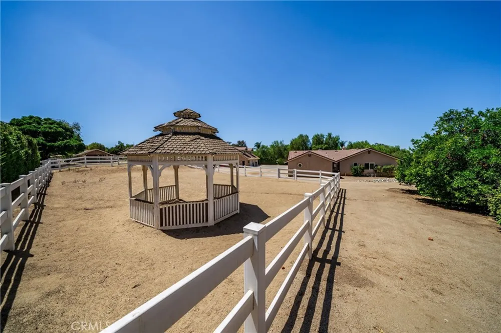 17945 Copper Queen Perris, CA 92570