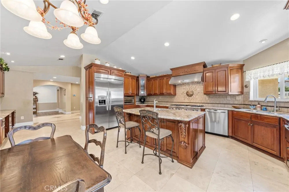 17945 Copper Queen Perris, CA 92570