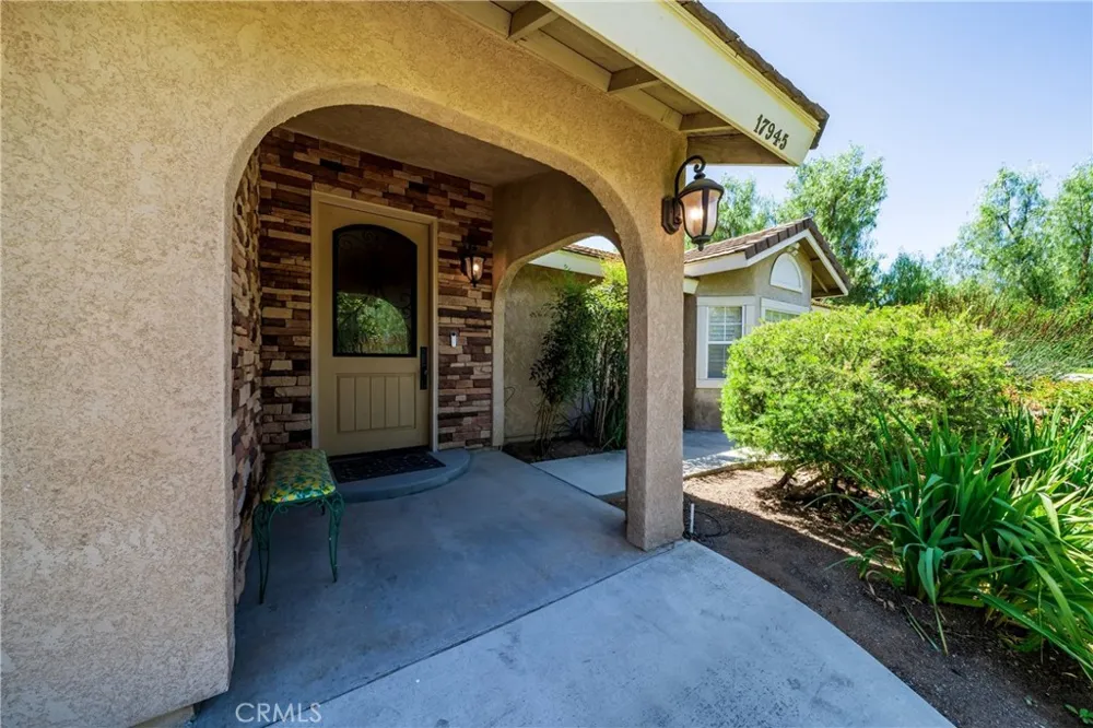 17945 Copper Queen Perris, CA 92570