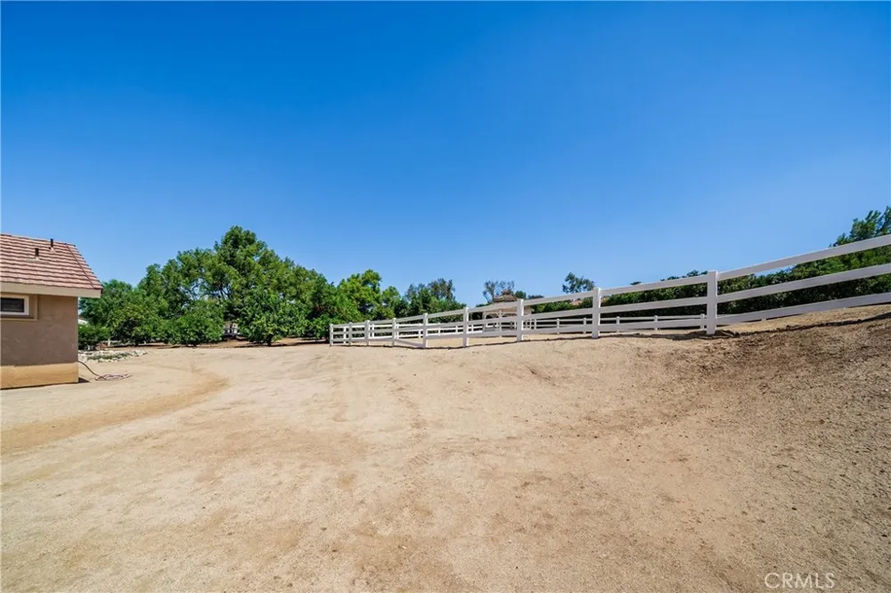 17945 Copper Queen Perris, CA 92570