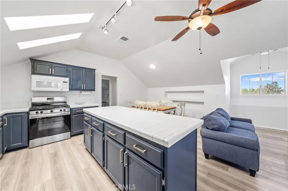 17945 Copper Queen Perris, CA 92570