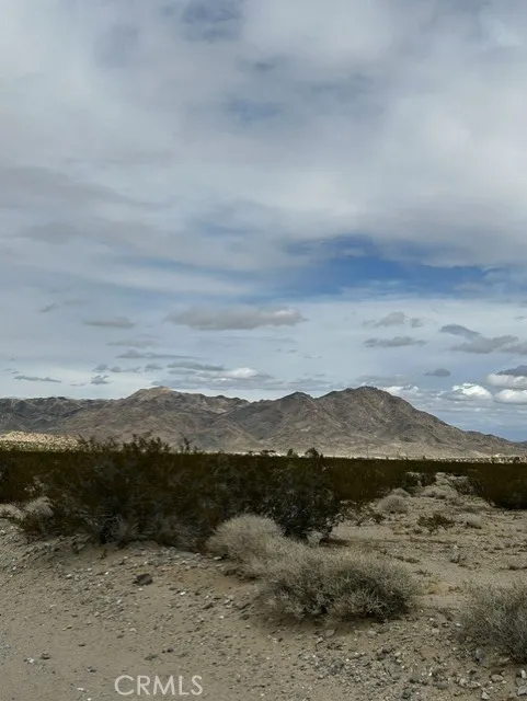 Green Rock Mine Road Lucerne Valley, CA 92356