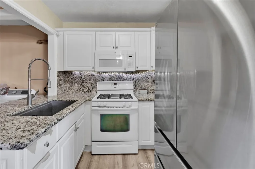 25550 Dayton Barstow, CA 92311