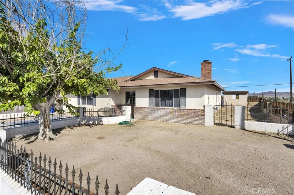 25550 Dayton Barstow, CA 92311