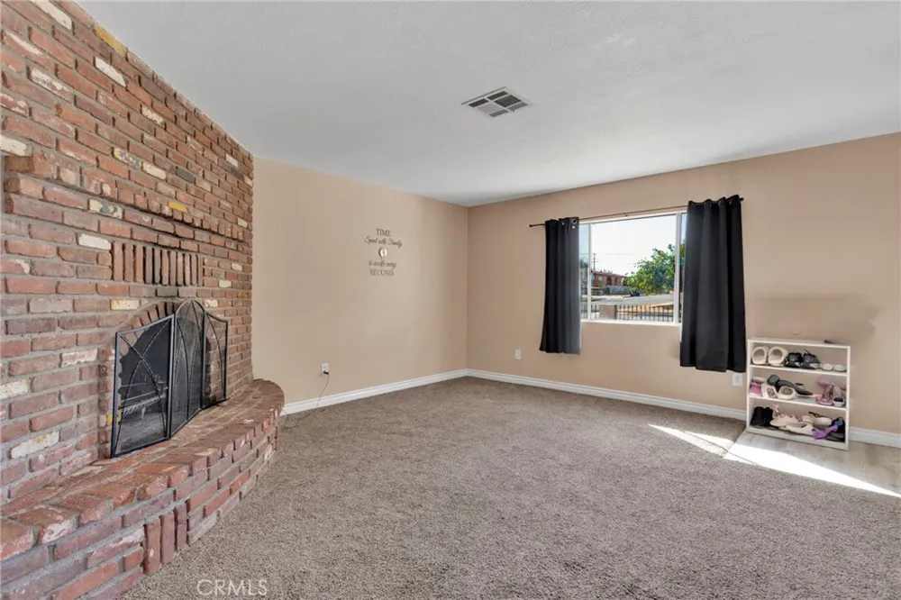 25550 Dayton Barstow, CA 92311