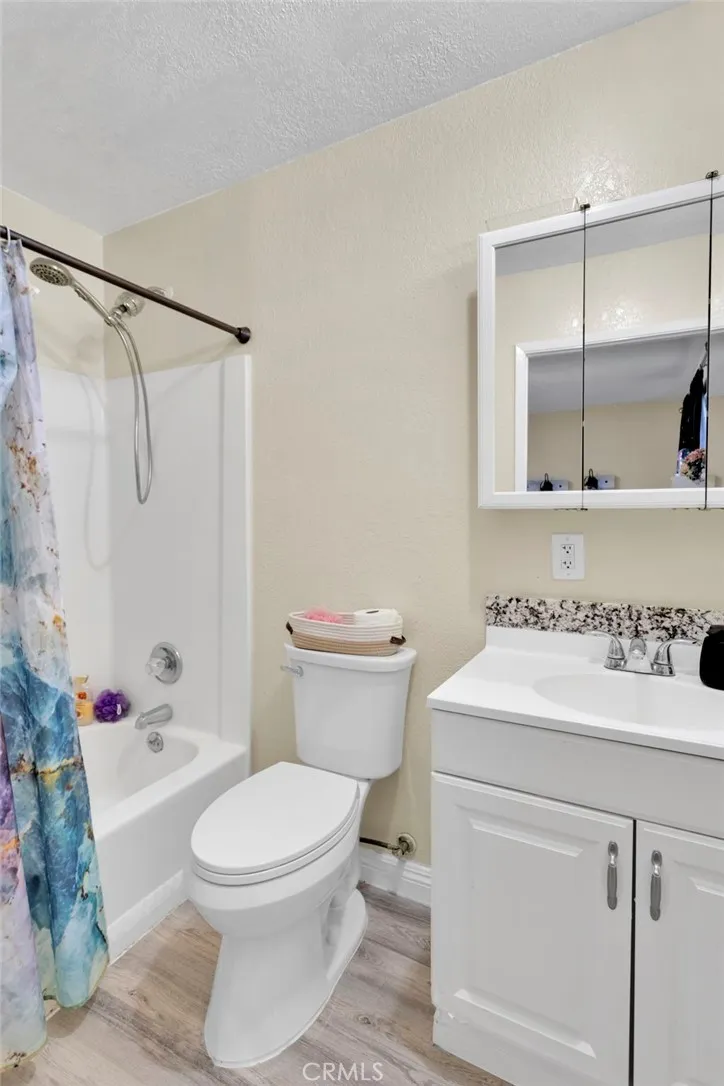 25550 Dayton Barstow, CA 92311
