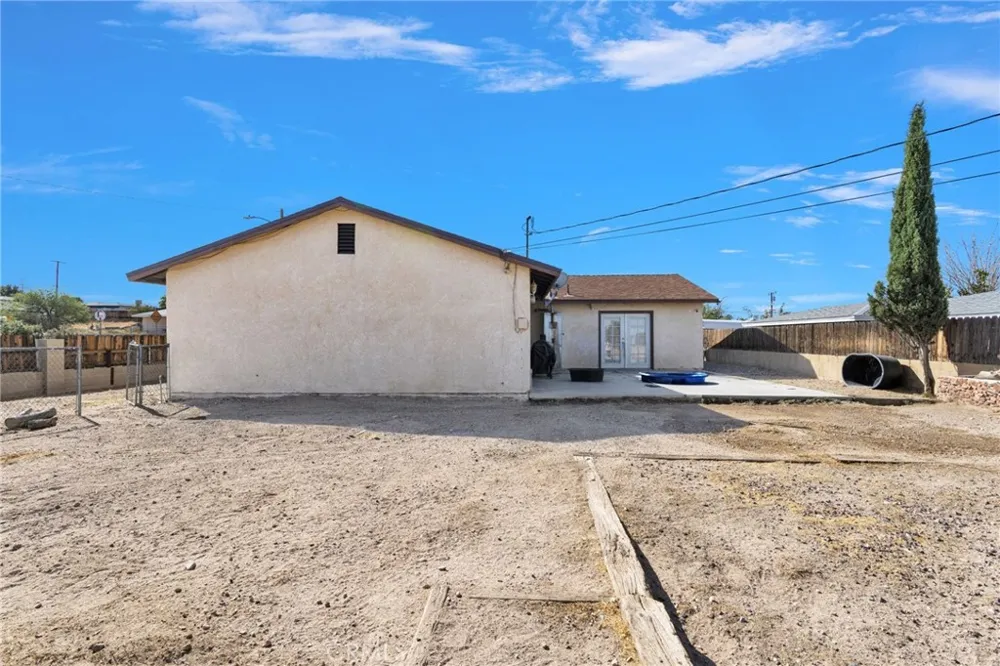 25550 Dayton Barstow, CA 92311