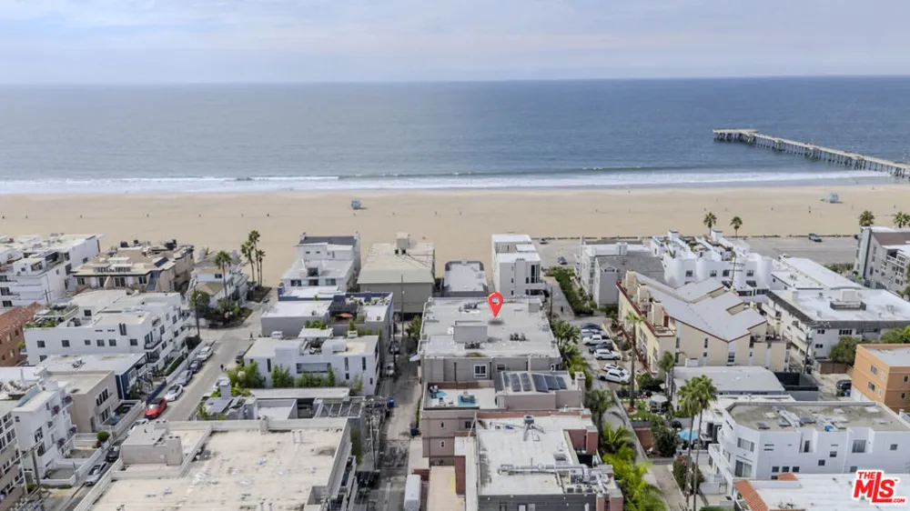 20 Catamaran Street #104 Marina del Rey, CA 90292