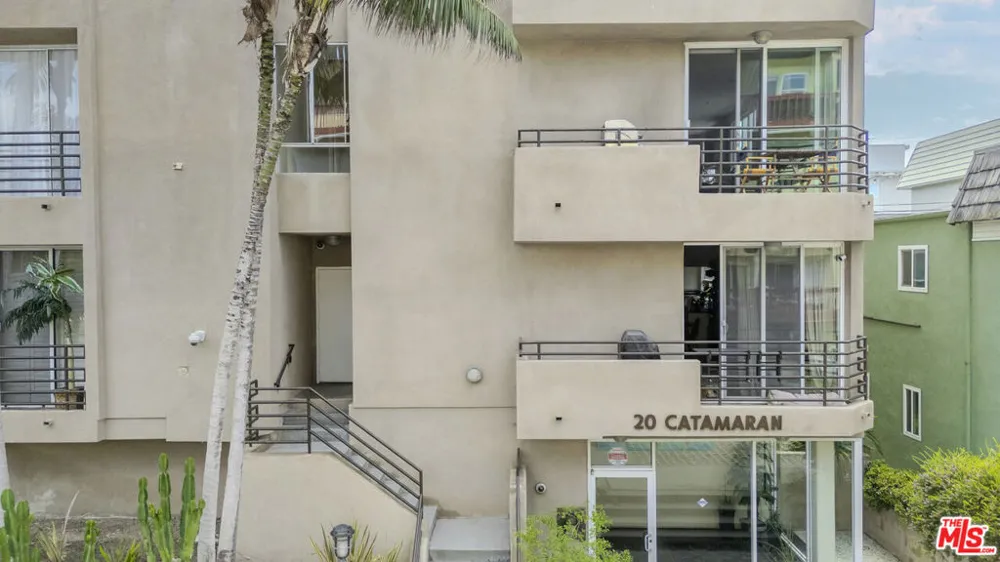 20 Catamaran Street #104 Marina del Rey, CA 90292