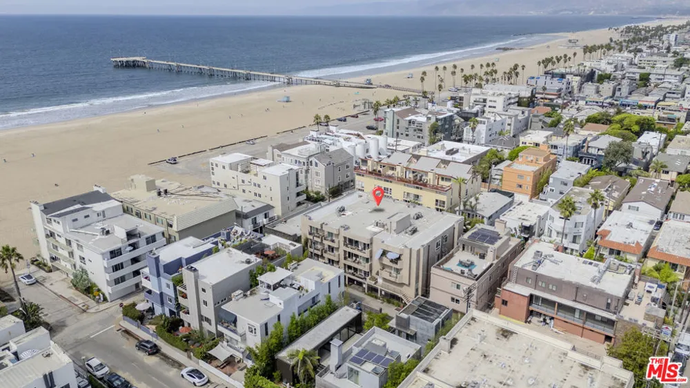 20 Catamaran Street #104 Marina del Rey, CA 90292