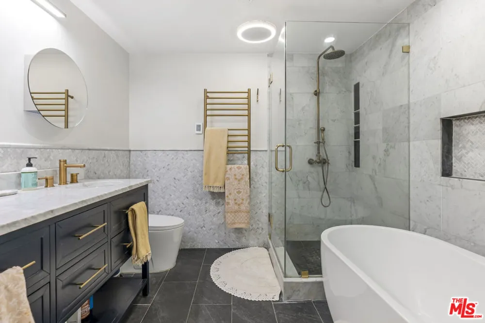 20 Catamaran Street #104 Marina del Rey, CA 90292