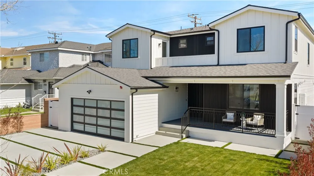 22002 Ocean Avenue Torrance, CA 90503