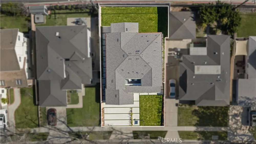 22002 Ocean Avenue Torrance, CA 90503