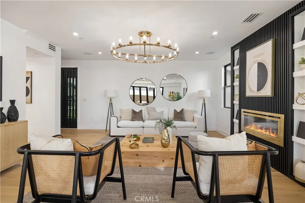 22002 Ocean Avenue Torrance, CA 90503