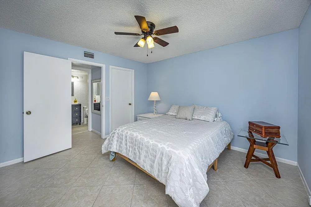 539 Shady Pine Way #B2 