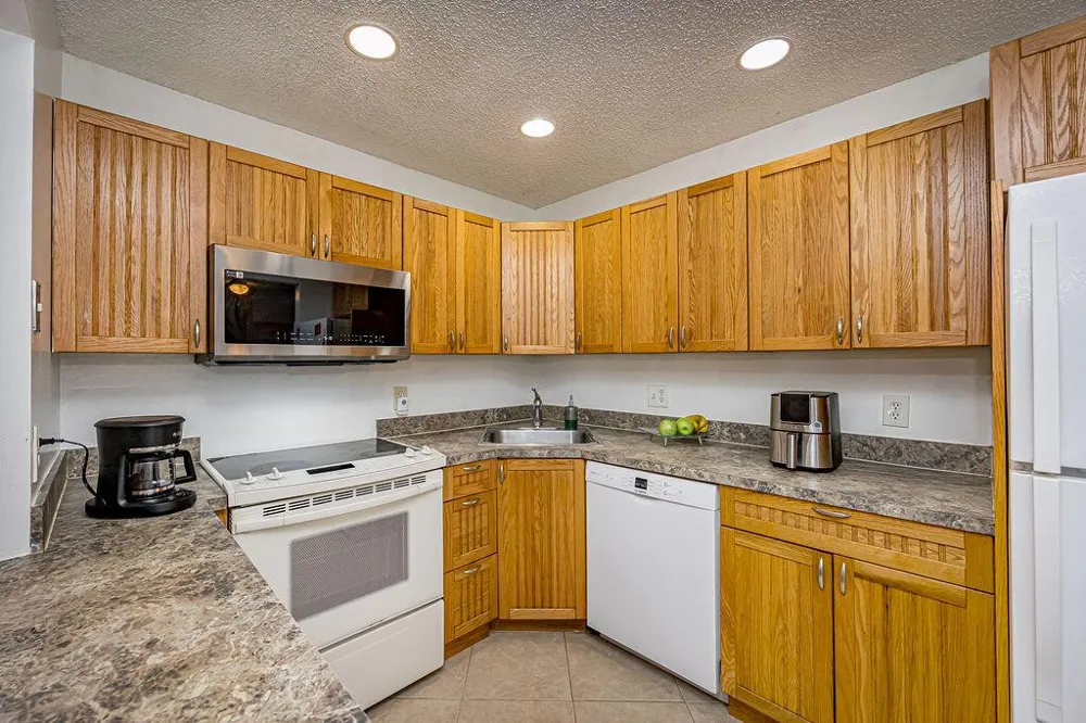 539 Shady Pine Way #B2 