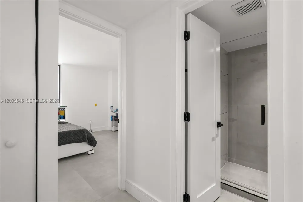 20505 E Country Club Dr #331 Aventura, FL 33180