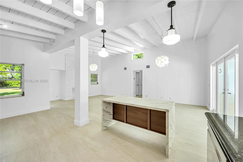 7480 SW 122nd St Pinecrest, FL 33156