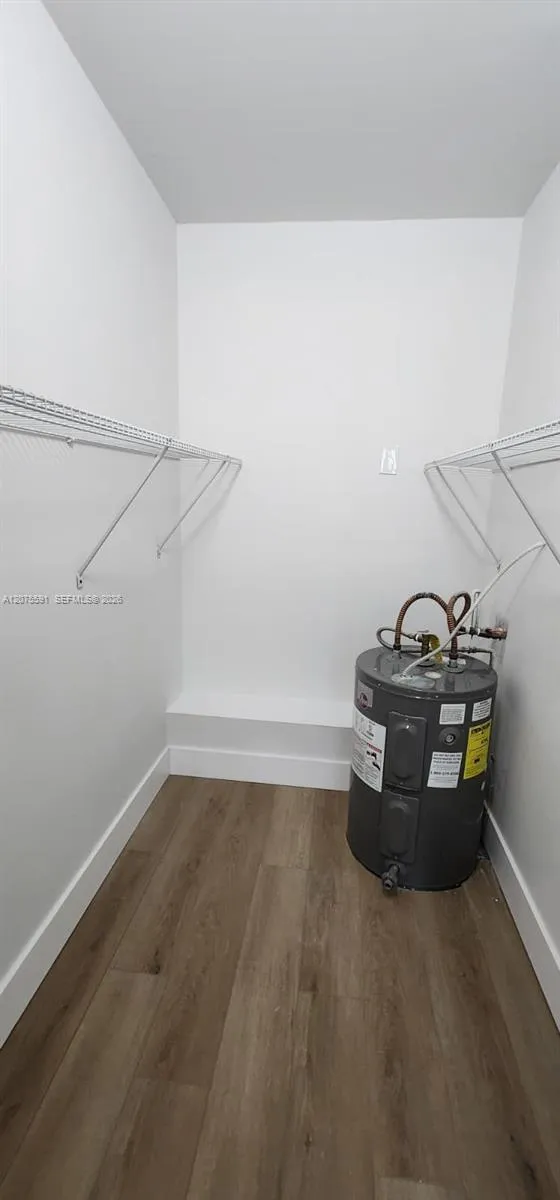 8363 Lake Dr #108 Doral, FL 33166