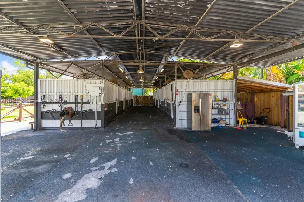 12600 SW 45th St Miami, FL 33175
