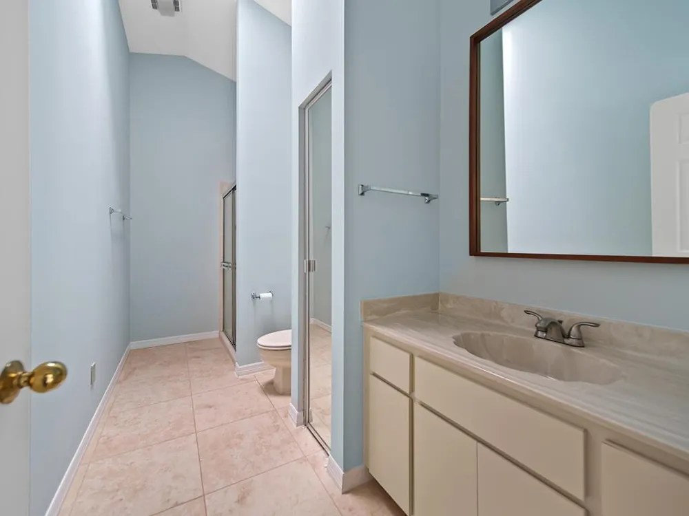 9 W HIGH POINT ROAD Sewalls Point, FL 34996