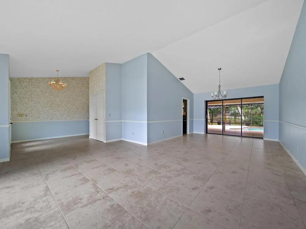 9 W HIGH POINT ROAD Sewalls Point, FL 34996