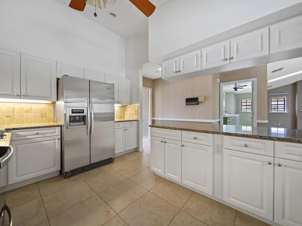 9 W HIGH POINT ROAD Sewalls Point, FL 34996