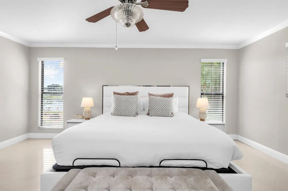 3250 Lakeview Boulevard Delray Beach, FL 33445