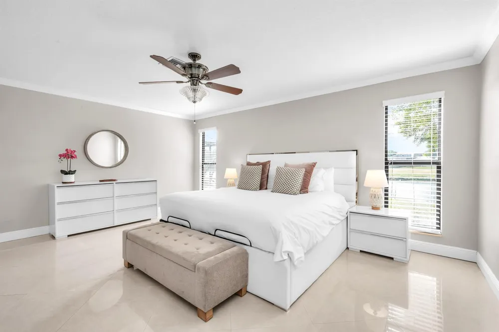 3250 Lakeview Boulevard Delray Beach, FL 33445