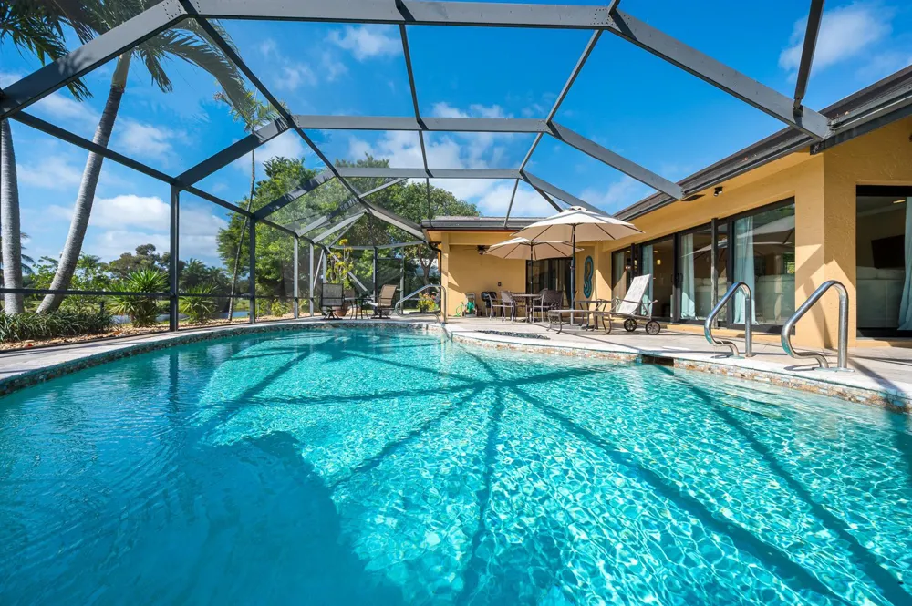 3250 Lakeview Boulevard Delray Beach, FL 33445