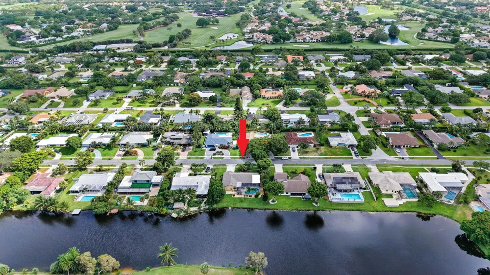 3250 Lakeview Boulevard Delray Beach, FL 33445