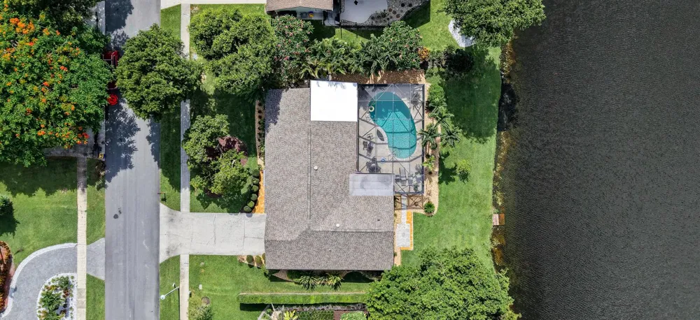 3250 Lakeview Boulevard Delray Beach, FL 33445