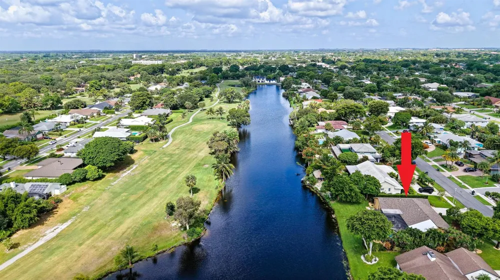 3250 Lakeview Boulevard Delray Beach, FL 33445