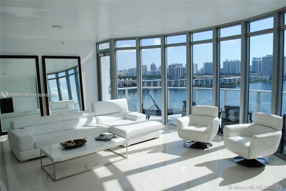 17301 Biscayne Blvd #1211 North Miami Beach, FL 33160
