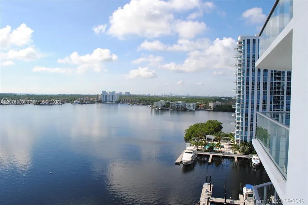 17301 Biscayne Blvd #1211 North Miami Beach, FL 33160
