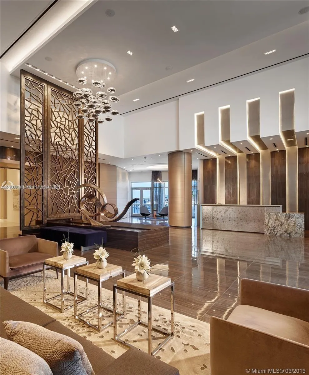 17301 Biscayne Blvd #1211 North Miami Beach, FL 33160