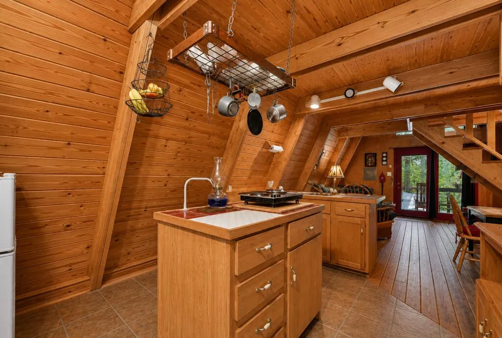 11296 Old Ccc Camp Road Chatsworth, GA 30705