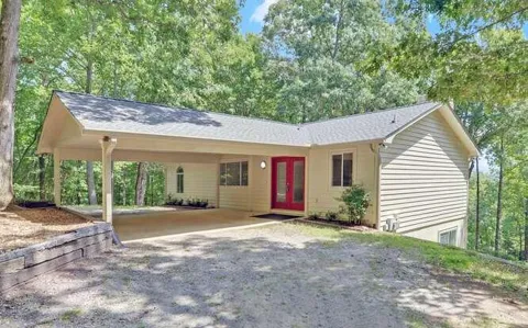 581 Ivy Knob Lane